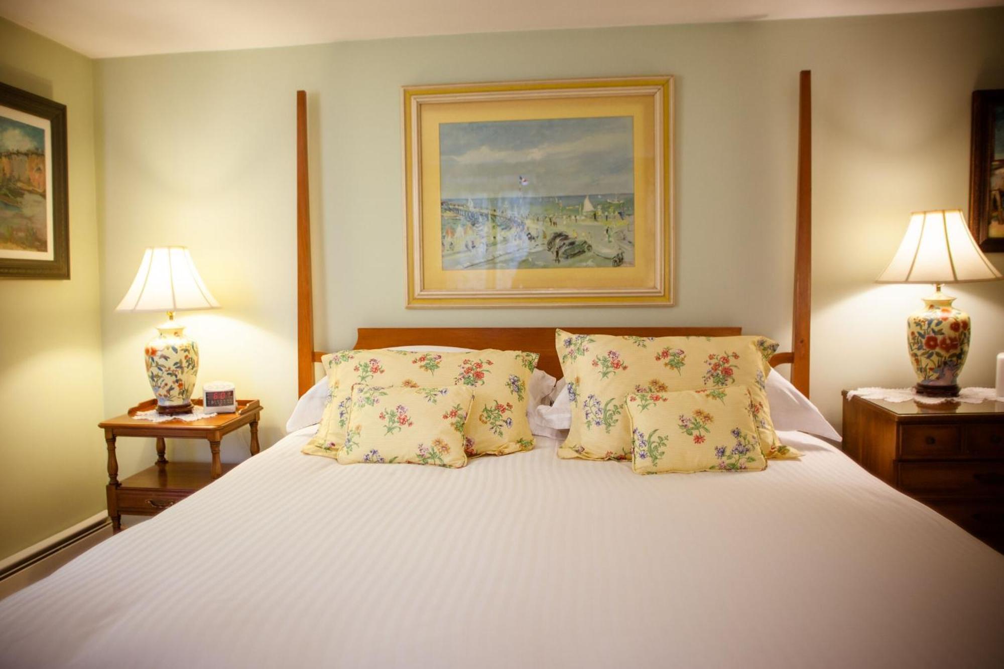 Andover Highland Lake Inn الغرفة الصورة