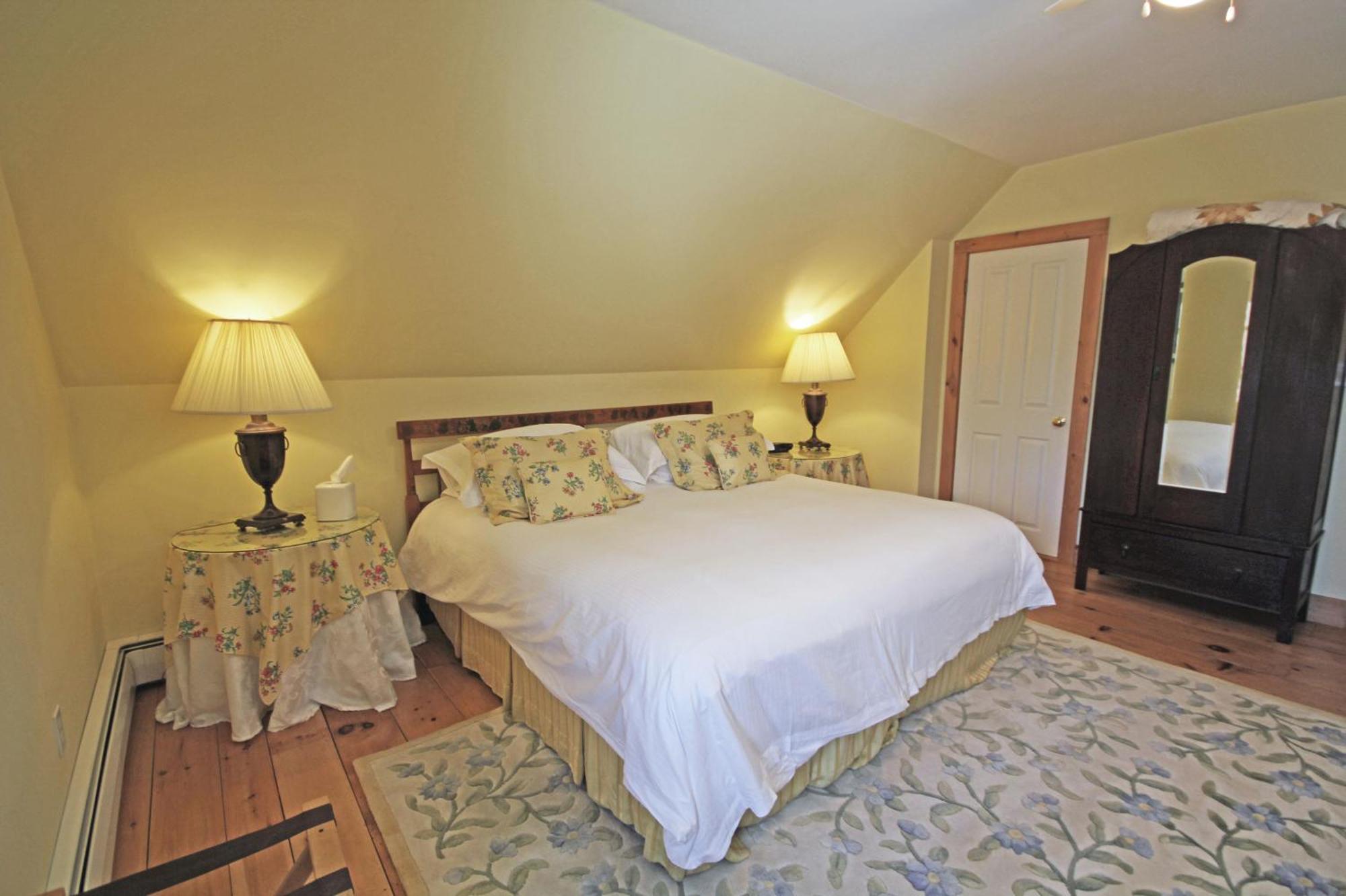 Andover Highland Lake Inn الغرفة الصورة