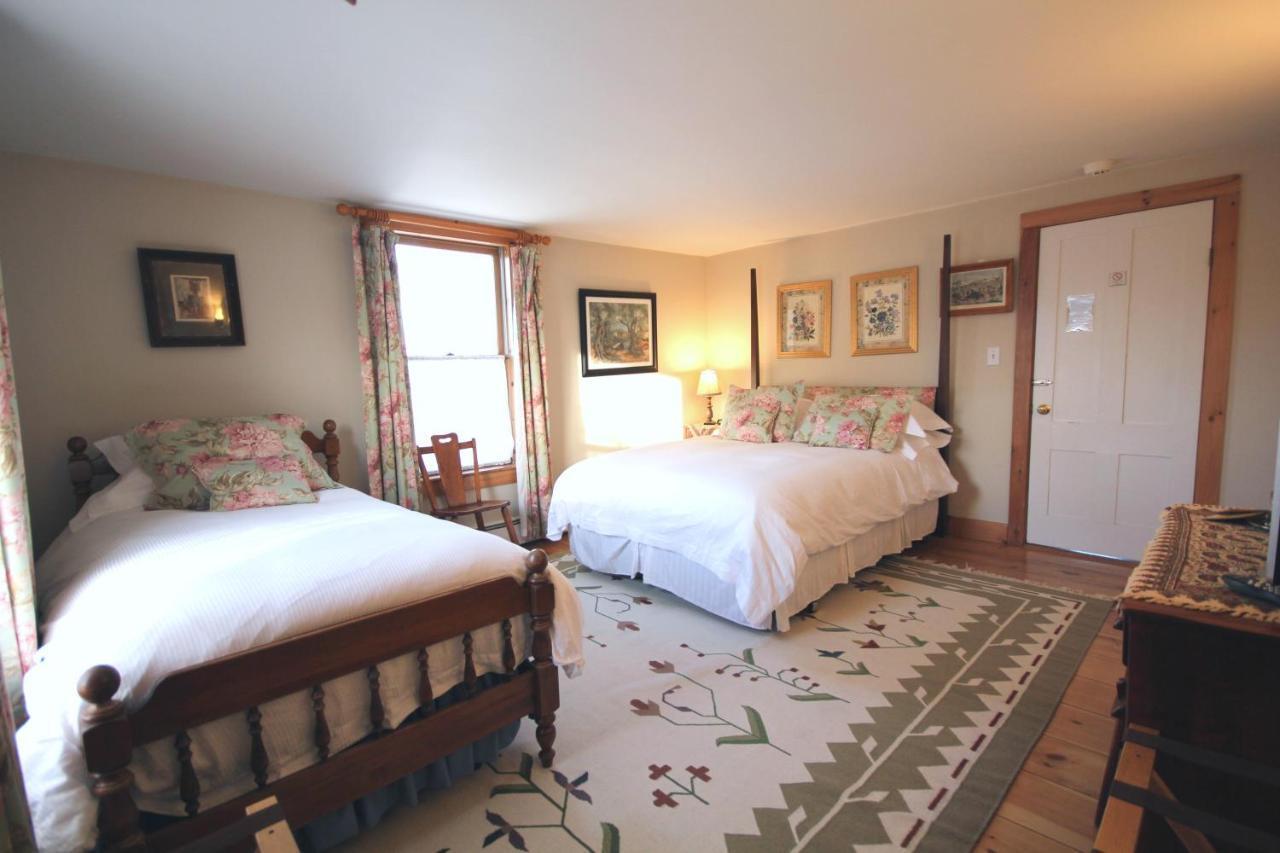 Andover Highland Lake Inn الغرفة الصورة